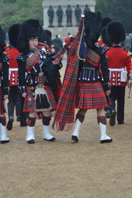 Scots-Guards-pipe-Band-ml-22