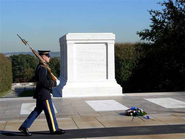 Arlington National Cemetery > Explore > Changing of the Guard