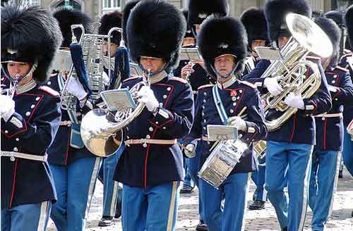 Band at Amalienborg Palace 